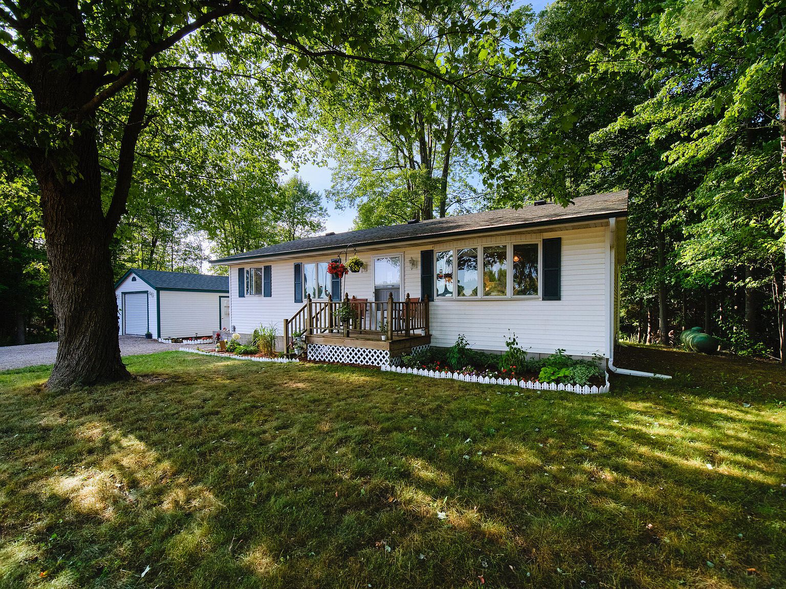 5744 Jones Rd, Onekama, MI 49675 Zillow