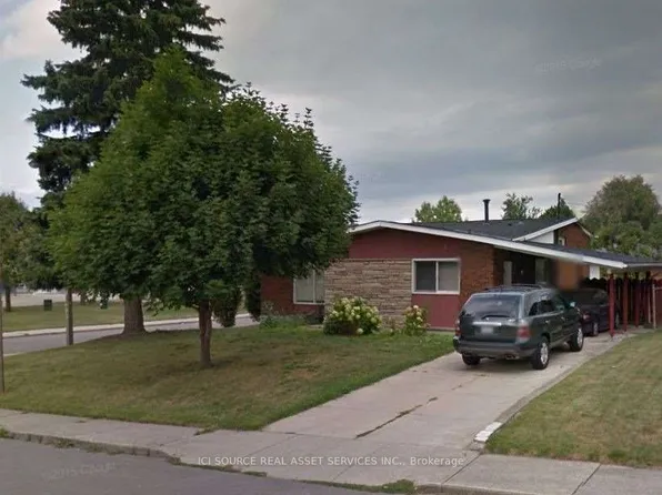 1 Vera Ct, Hamilton, ON L8K 4G7