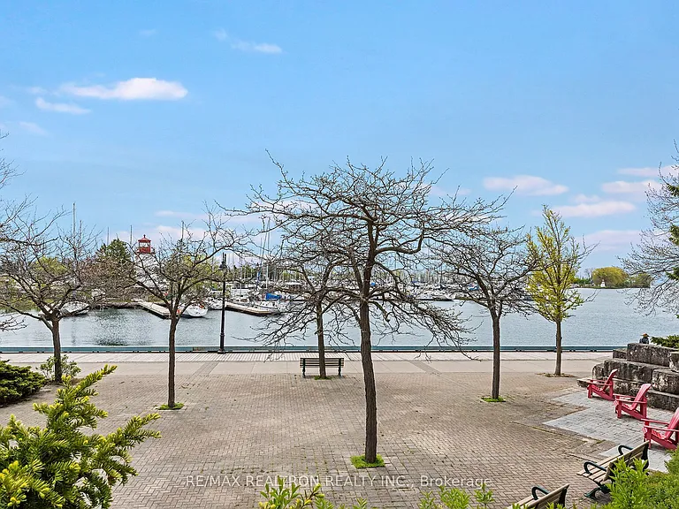 2261 Lake Shore Blvd W #1012 — Photo 33
