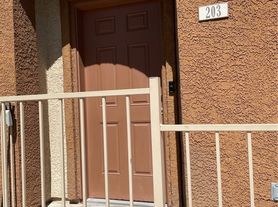 10200 Delray Beach Ave, Las Vegas, NV
