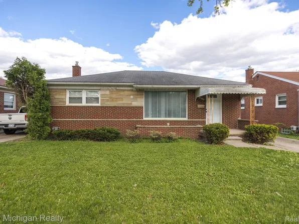28226 Diesing Dr, Madison Heights, MI 48071