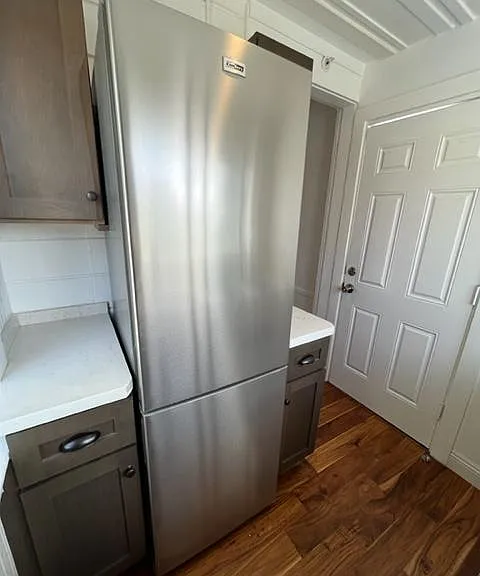 1419 De La Vina St #16 — Photo 12
