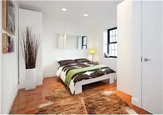 Rented by Vision Group | media 3