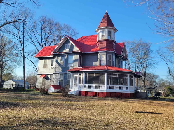 709 N Morrill St, Morrilton, AR 72110