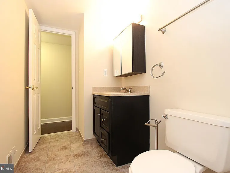 18112 Windsor Hill Dr #104A — Photo 25