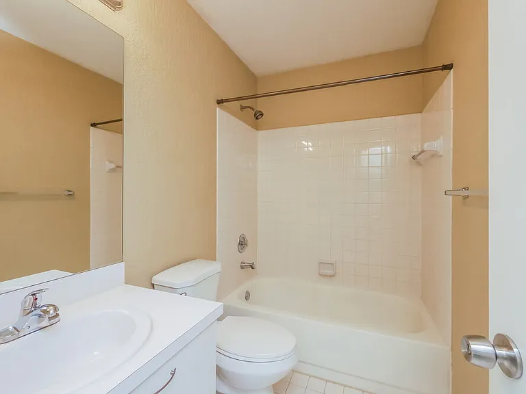 3275 W Buena Vista Dr — Photo 15