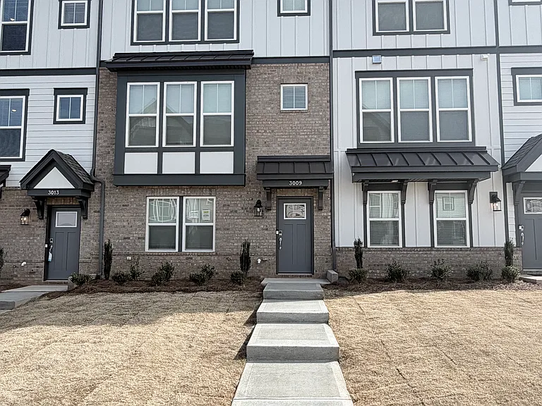 3009 Rexton Ln — Photo 1