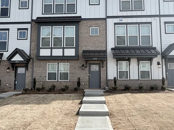 3009 Rexton Ln, Charlotte, NC 28262