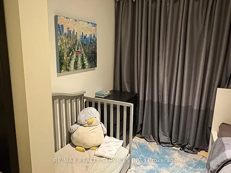 90 Sumach St #406 — Photo 13