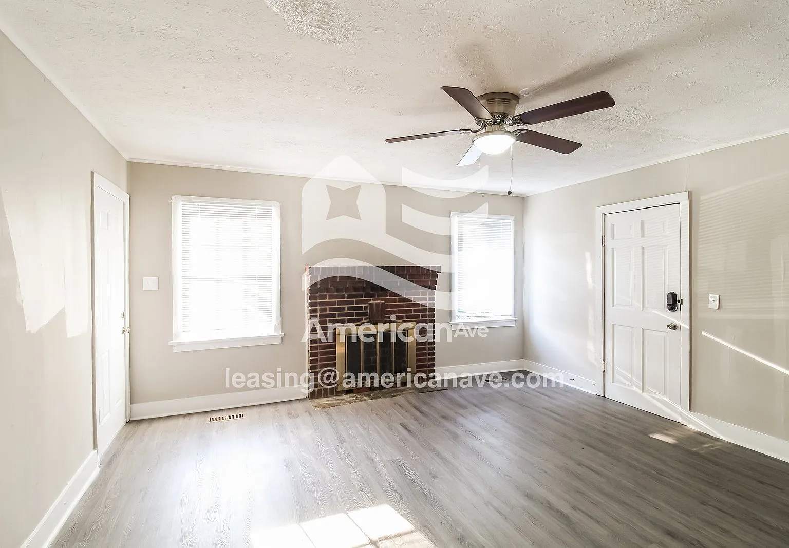 3 bed, 1.0 bath, 1545 sqft, $1,021 — Photo 3