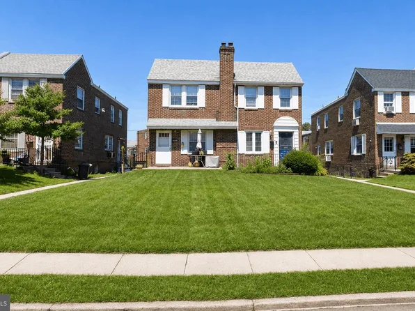 1313 Friendship St, Philadelphia, PA 19111