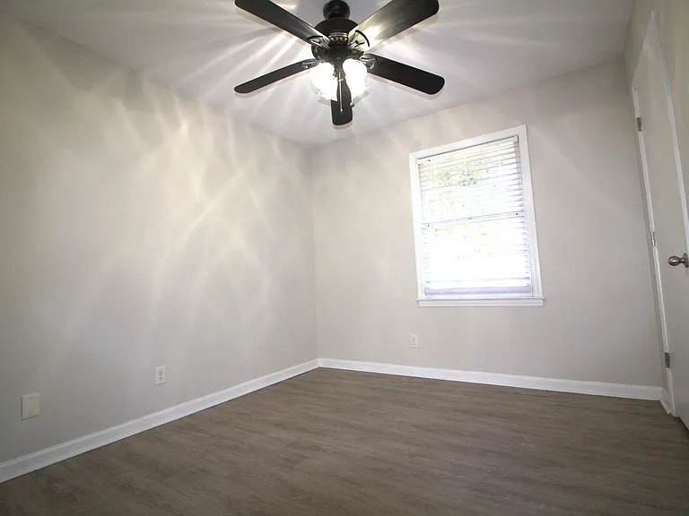 3224 Leafmore Dr — Photo 9