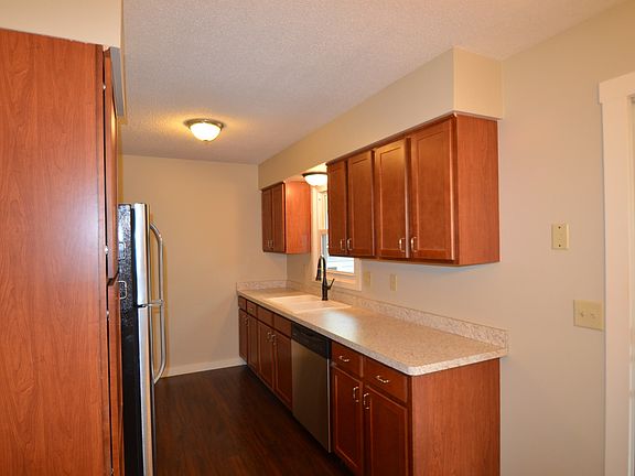4th image of 14932 Upper 55th St N