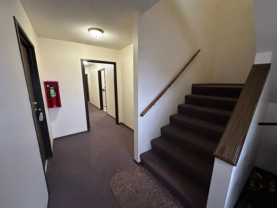 640 Fox Knoll Dr #7
