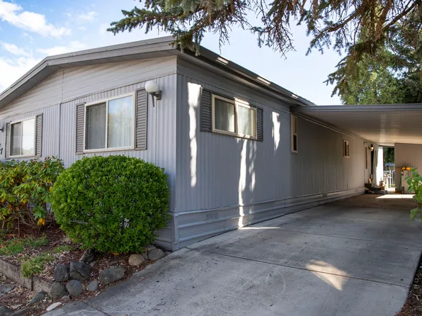 3431 S Pacific Hwy Spc 77, Medford, OR 97501