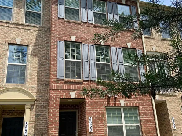 8930 Shadia Pl, Manassas, VA 20110