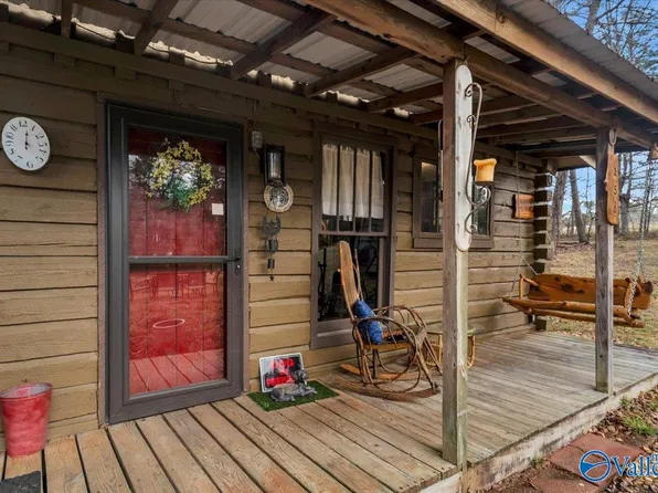 158 Road 944, Mentone, AL 35984