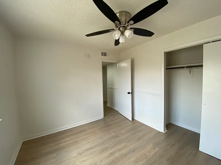 10355 Limestone Dr — Photo 7
