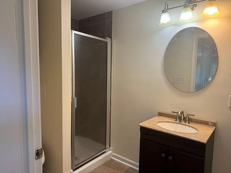 950 Perrytown Rd — Photo 8