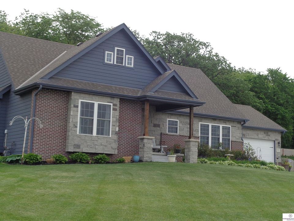 1st image of 912 Southridge Dr