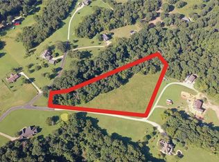 19639 Ridge Point Dr, Siloam Springs, AR 72761