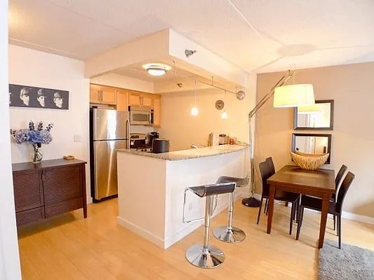 Rented by Compass | media 12