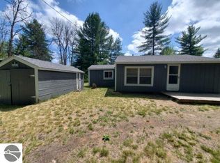 2104 George St, Prescott, MI 48756