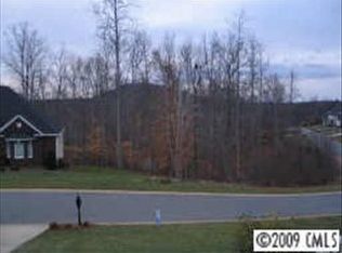 1031 Marguerite Dr, Lowell, NC 28098
