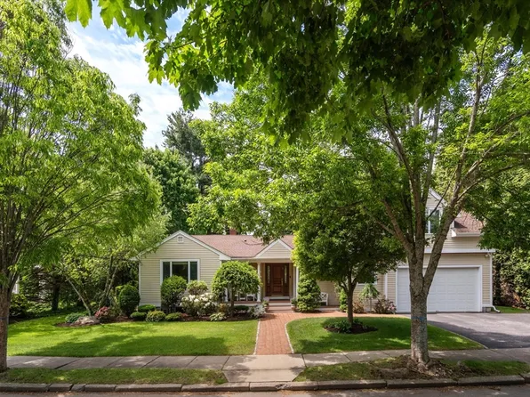 183 Old Farm Rd, Newton, MA 02459