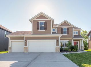 10301 N Ditman Ave, Kansas City, MO 64157