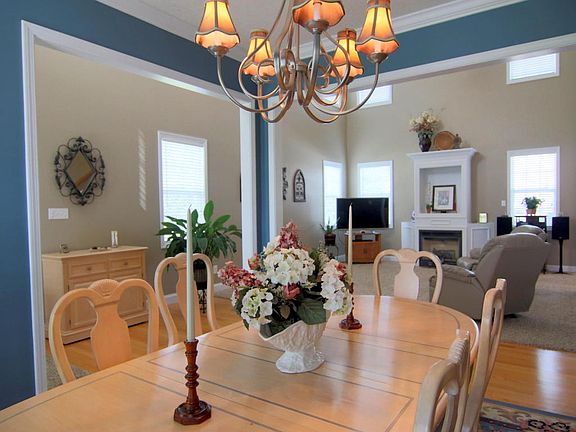 5th image of 11013 Eagle Creek Ln