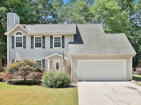 309 Summer Pl, Peachtree City, GA 30269