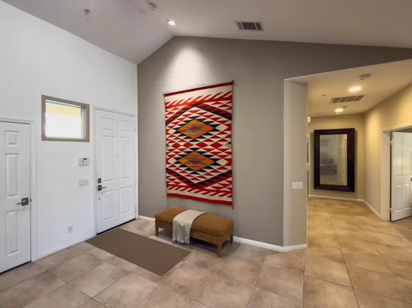222 Canyon Cir #5, Palm Springs, CA 92264