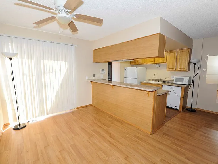 1956 S Oswego Way — Photo 4