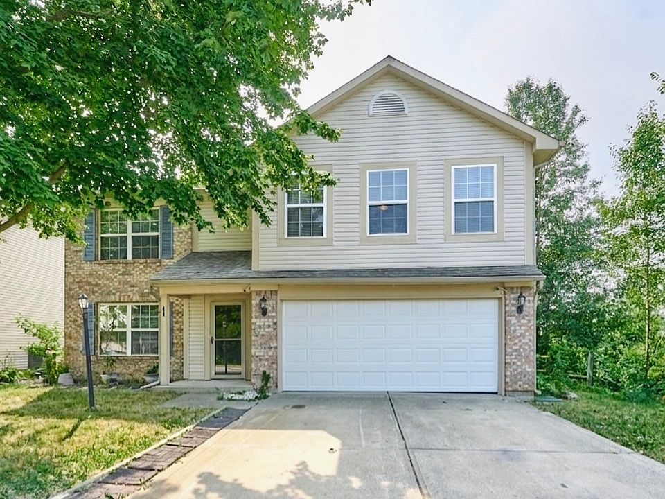 1st image of 827 Treyburn Lakes Way
