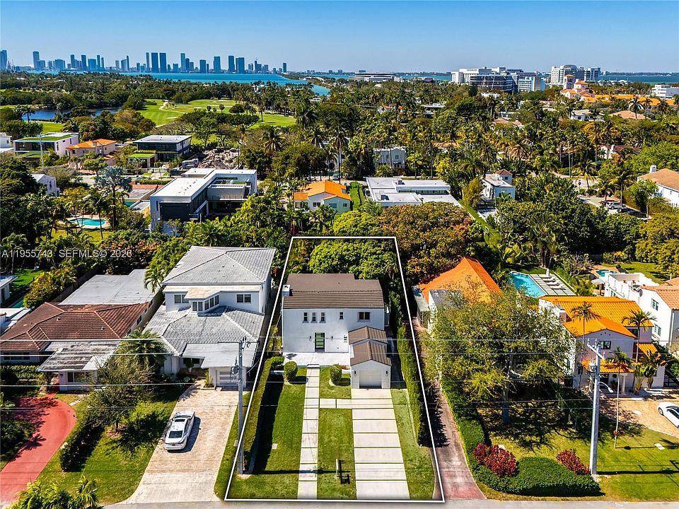 1st image of 3166 Royal Palm Ave