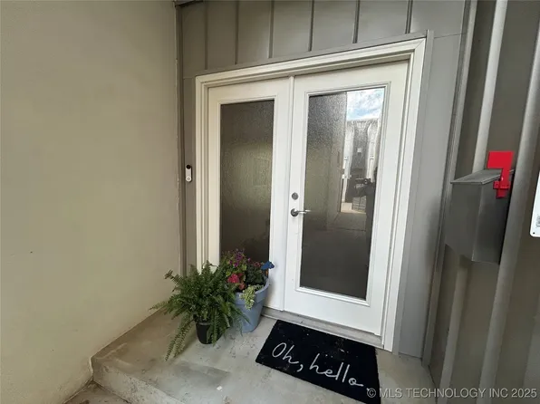 1428 S Quincy Ave APT B, Tulsa, OK 74120