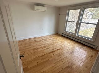 85 West St, Winooski, VT 05404