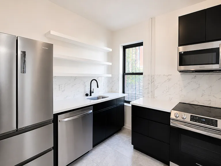 76 Kingston Ave #2 — Photo 6