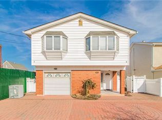 15623 89th St, Howard Beach, NY 11414