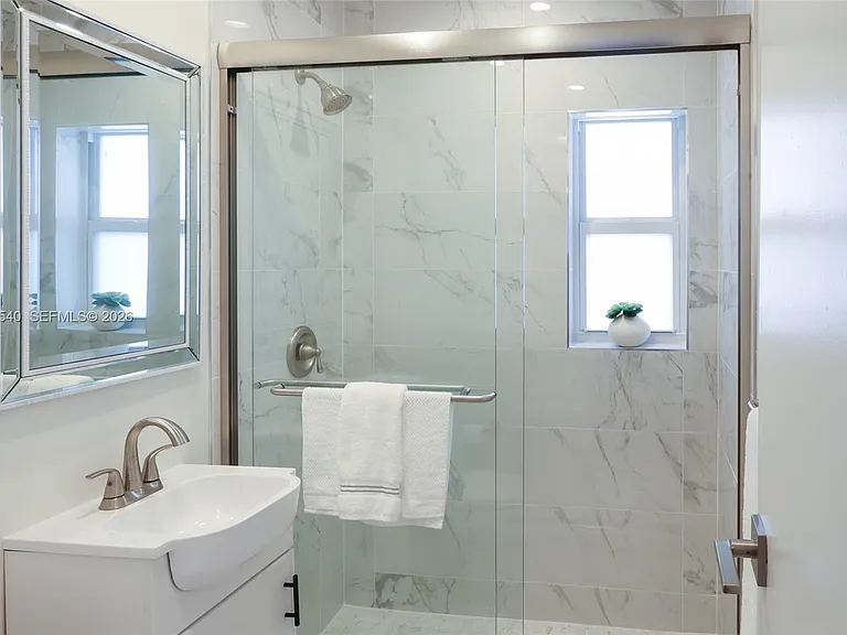 7740 SW 54th Ct #52D — Photo 12