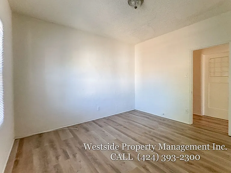 8548 Alcott St — Photo 11