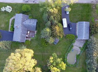 1636 Cary Rd, Algonquin, IL 60102