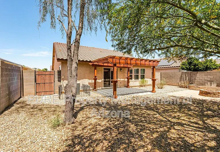 13857 W Ironwood St — Photo 31