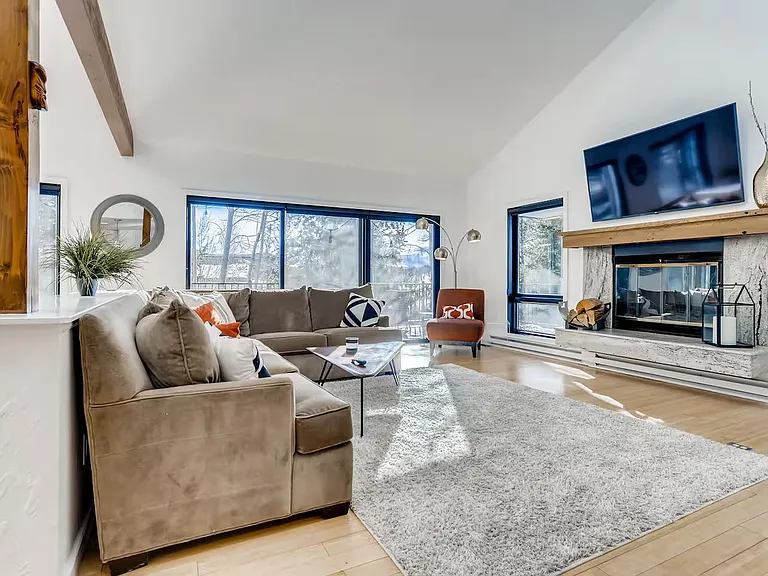 434 Ensign Dr #2 — Photo 7