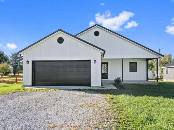595 High St, West Union, OH 45693