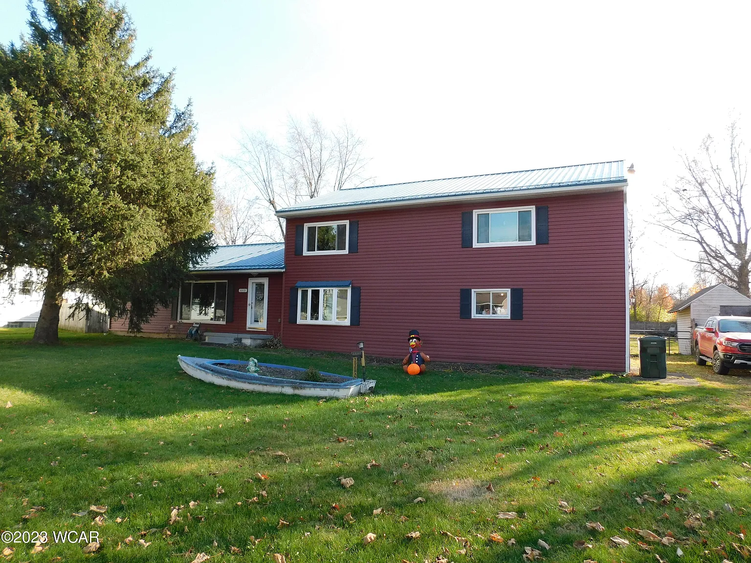 449 Saint Clair Ave photo 1