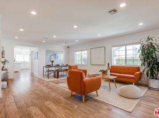 4903 Newcastle Ave, Encino, CA 91316