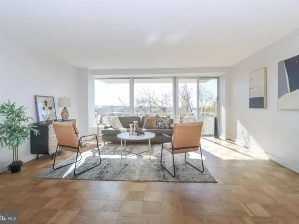 1435 4th St SW APT B706, Washington, DC 20024