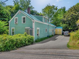 10 Lebanon Road, Winterport, ME 04496